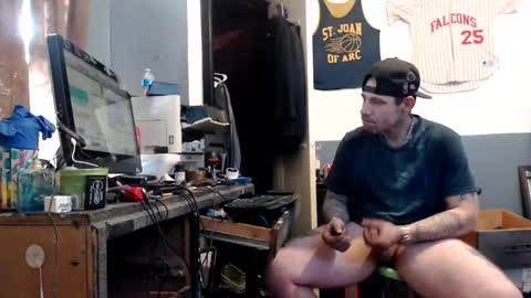 Snapshot of themechanic_ chatting on December 12, 6:10 pm sledge online show from December 12, 6:10 pm