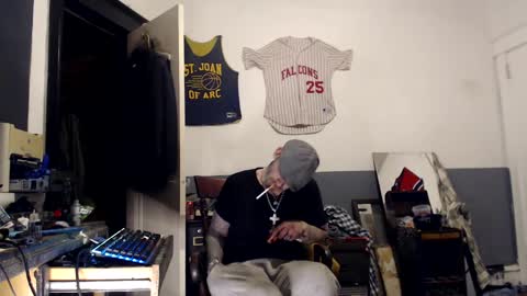 Snapshot of themechanic_ chatting on February 25, 12:14 am sledge online show from February 25, 12:14 am