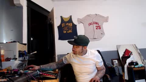 Snapshot of themechanic_ chatting on March 3, 3:31 pm sledge online show from March 3, 3:31 pm