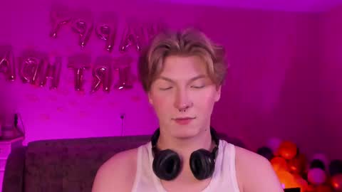 Sever online show from February 19, 8:20 pm