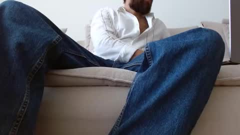 TheMonarchGoat online show from September 27, 11:04 am