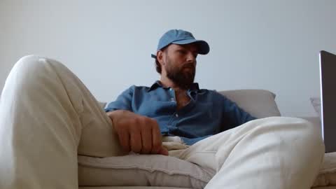 TheMonarchGoat online show from November 21, 11:09 am