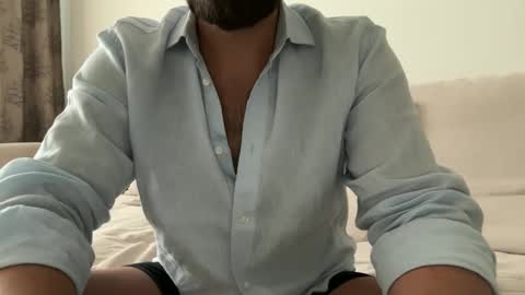 TheMonarchGoat online show from December 14, 9:36 am