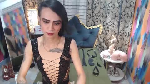 Anne online show from March 8, 6:26 pm