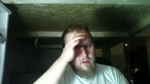 thenewdude1992 online show from February 21, 8:05 pm