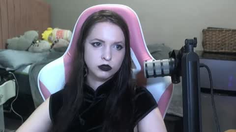   A Goth Chick   online show from April 23, 1:29 am