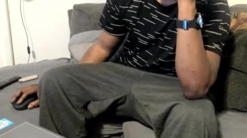 Snapshot of thenikenaga chatting on December 30, 12:32 am Not4theGames online show from December 30, 12:32 am