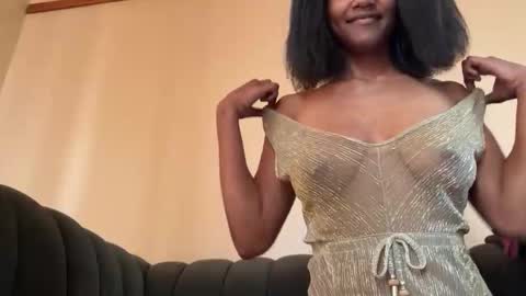 Snapshot of thenymphshow chatting on September 24, 10:18 am thenymphshow online show from September 24, 10:18 am