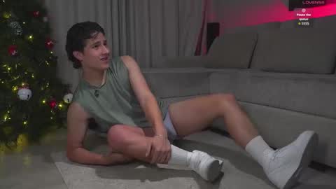  THEO- MATEO  online show from December 20, 11:12 pm