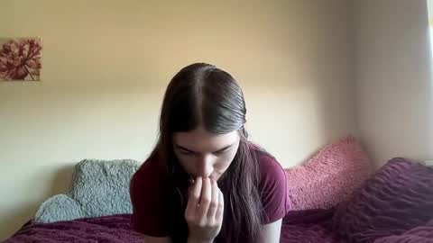 Astrid online show from April 15, 10:32 pm