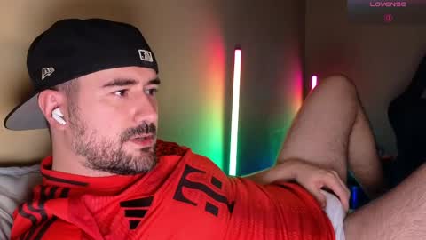 Theo Ravi online show from April 2, 3:26 am