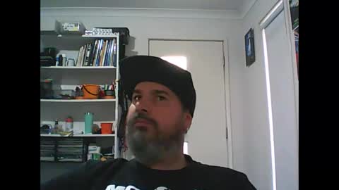 aussiebeard online show from February 18, 2:07 am