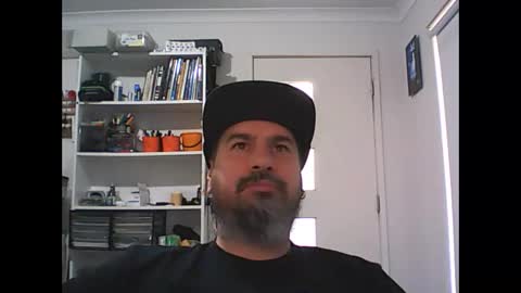 Snapshot of theozbeardguy chatting on April 21, 3:02 am aussiebeard online show from April 21, 3:02 am