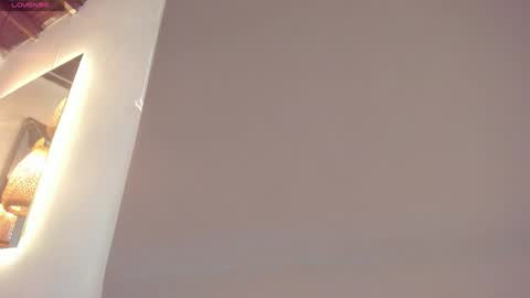 Snapshot of thepam_boobs chatting on January 23, 9:18 pm Pamela online show from January 23, 9:18 pm