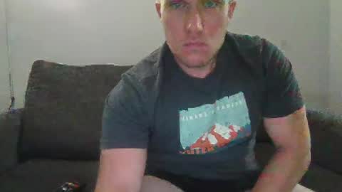 Snapshot of thephantomfun chatting on July 12, 7:49 pm thephantomfun online show from July 12, 7:49 pm