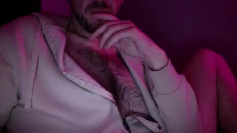 thephatass online show from December 1, 7:46 am