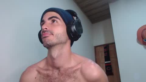 Santiago Enrique online show from March 28, 5:51 am