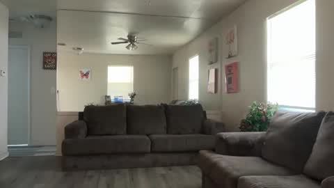 therealferrarii online show from March 10, 4:12 pm