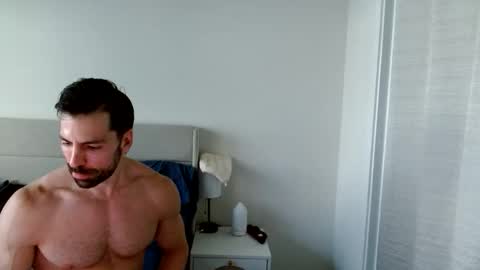 Yoshi online show from November 14, 10:07 pm