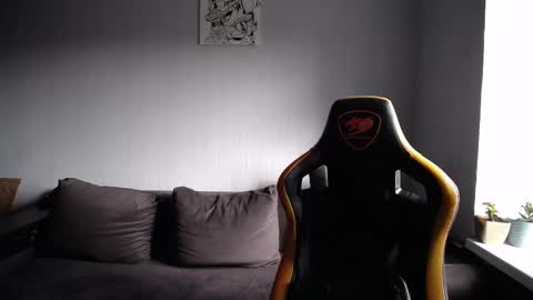 Nick   online show from October 22, 7:52 am