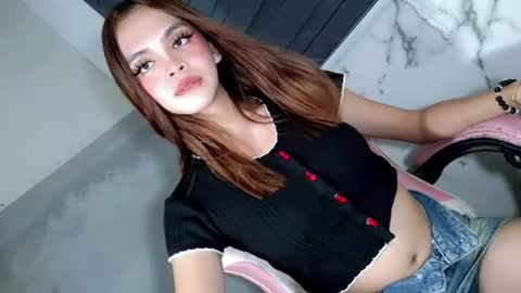 hi follow me its GITTER  online show from July 6, 2:14 pm