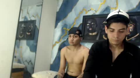 Snapshot of theshamefulboys chatting on July 11, 6:49 am David y Daniel online show from July 11, 6:49 am