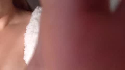 theshowpussy online show from February 18, 8:05 pm