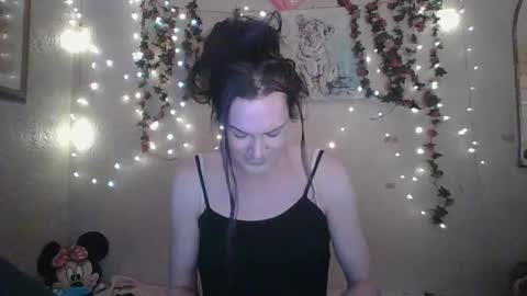 sillymillie0 online show from January 21, 10:30 pm