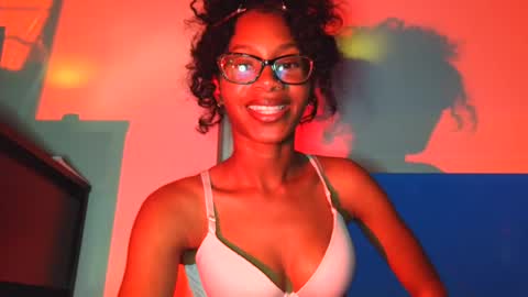 Snapshot of thestellacoraline chatting on July 21, 12:57 am thestellacoraline online show from July 21, 12:57 am