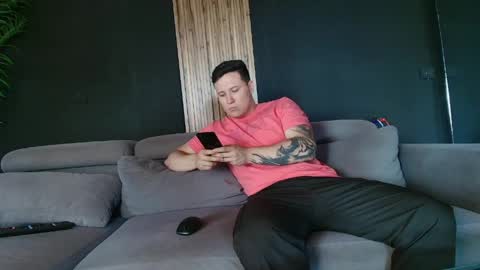 thestraightroom online show from April 21, 7:39 pm