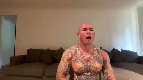 The tattooed online show from January 10, 4:33 am