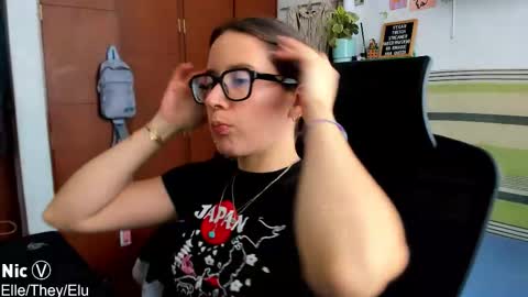 Nicole online show from March 14, 7:52 pm