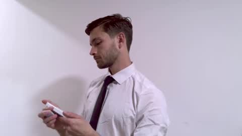 The Waiter online show from November 25, 5:35 pm