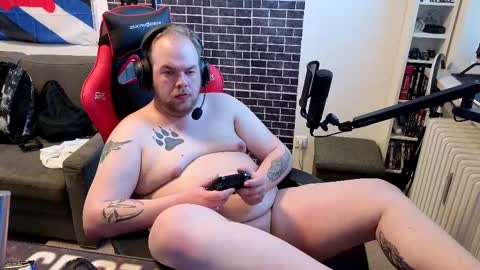 PupWolfy online show from February 17, 3:09 pm