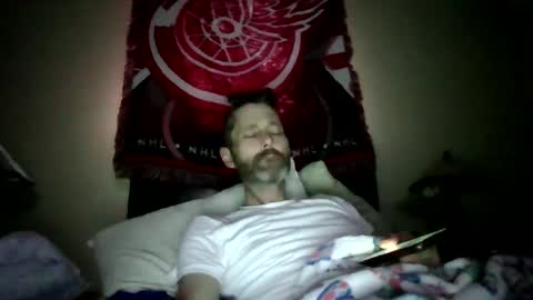 Snapshot of theycallmemellowthebreeze chatting on September 13, 1:22 pm mellow online show from September 13, 1:22 pm