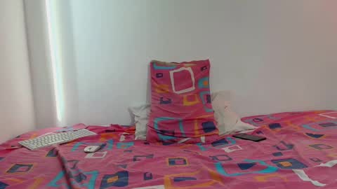 Snapshot of thiago__diaz chatting on October 18, 1:45 pm Thiago Diaz online show from October 18, 1:45 pm