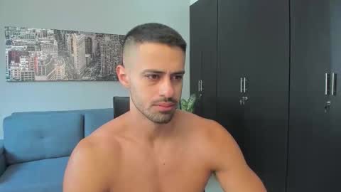 thiago_driussi online show from September 9, 11:54 am