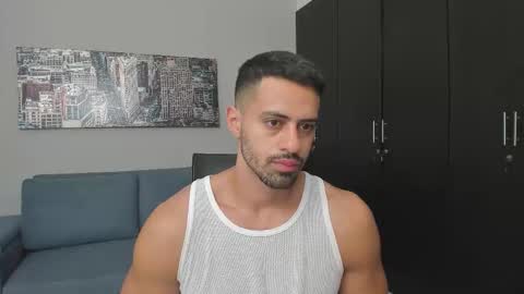 thiago_driussi online show from October 9, 9:51 am