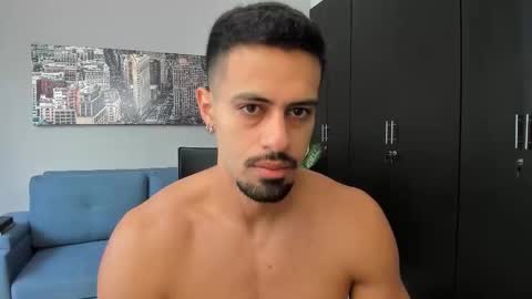 thiago_driussi online show from October 21, 12:28 pm