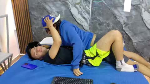 Snapshot of thiago_enzo chatting on May 22, 6:31 am online show from May 22, 6:31 am