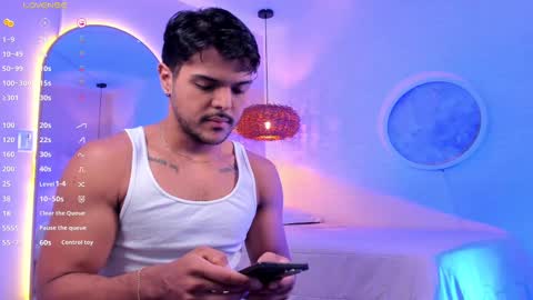 Thiago online show from September 18, 11:34 am