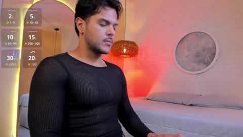 Thiago online show from October 14, 11:00 am