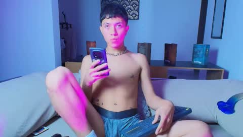 thiago_n_sam online show from September 15, 11:16 pm