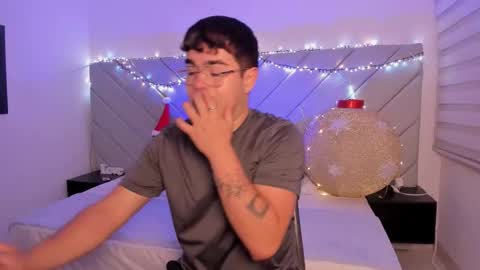 thiago_occonor online show from November 15, 1:58 am