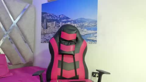 Thiago online show from July 10, 7:49 pm