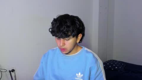 Snapshot of thiago_wc chatting on January 16, 9:02 am Thiago online show from January 16, 9:02 am