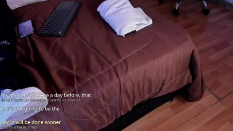 Snapshot of thiagoferreti_ chatting on May 9, 8:14 pm ThiagoFerreti online show from May 9, 8:14 pm
