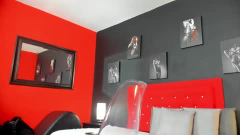 Thia Gomez online show from September 12, 12:16 pm