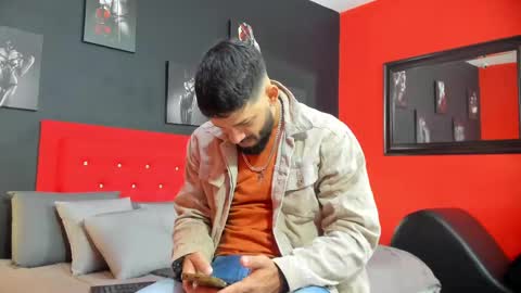 Thia Gomez online show from September 15, 12:27 pm