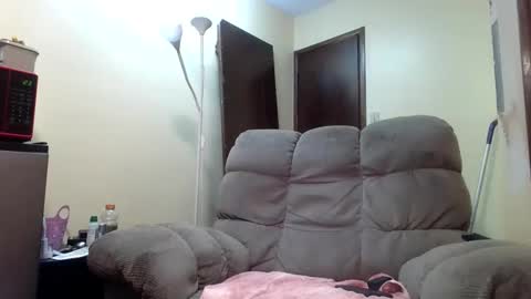 Snapshot of thicdic4 chatting on November 10, 1:48 am thicdic4 online show from November 10, 1:48 am